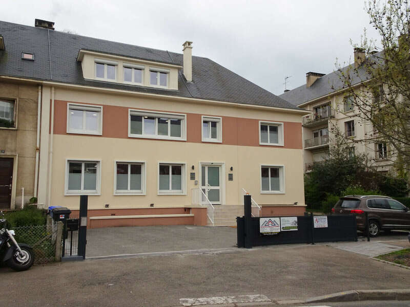 Façade du cabinet dentaire à Évreux